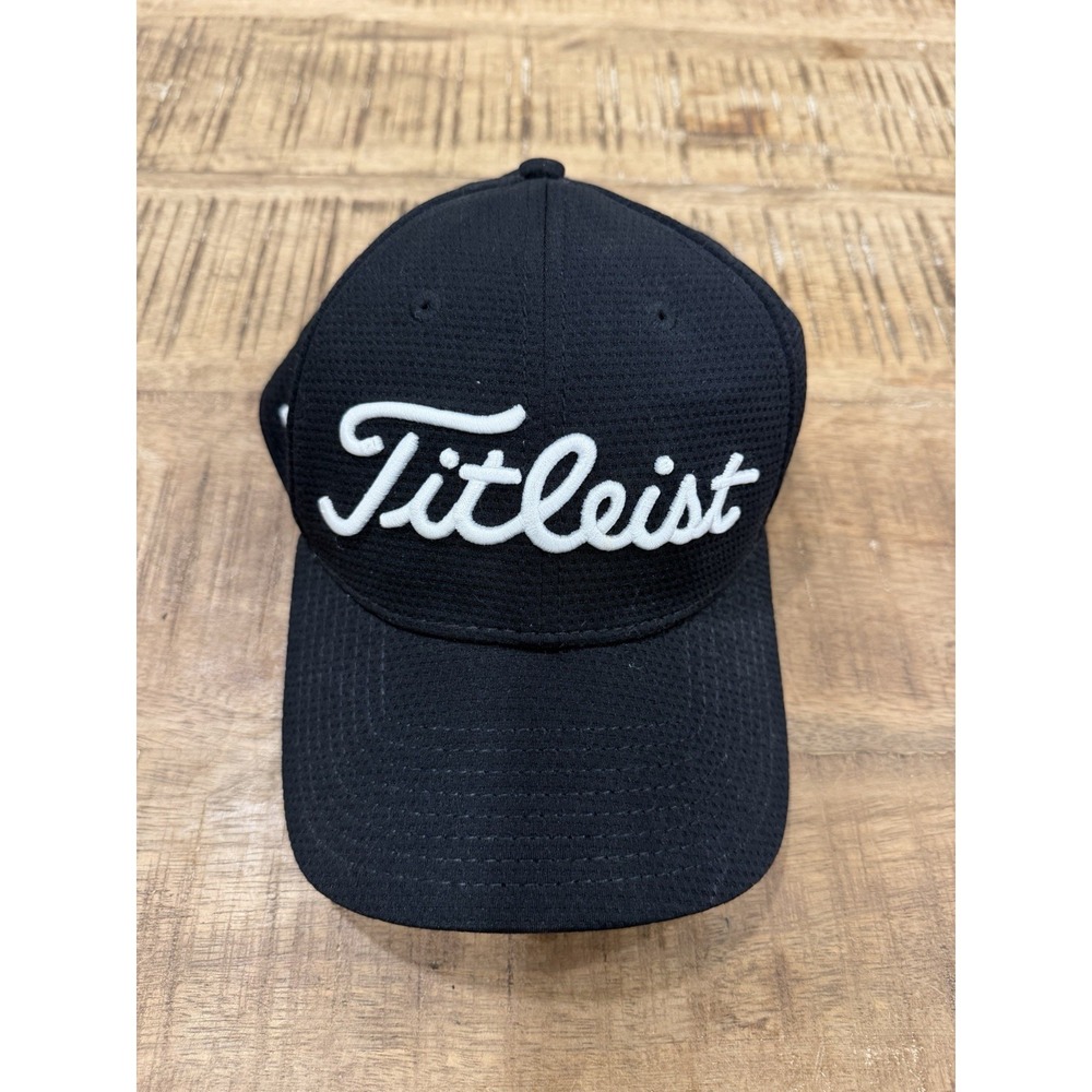 Titleist FJ Pro V1 Men's Flex Fit Tour Mesh Golf Cap Hat Small/Medium Black